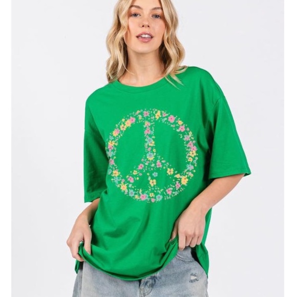 Zutter Tops - 🌞 Green Floral Peace Sign Acid Washed Graphic Tee